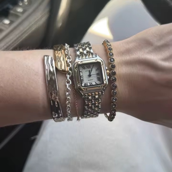 Panthere Two-Tone Classic Stainless Steel Watch - Picture 3 of 16